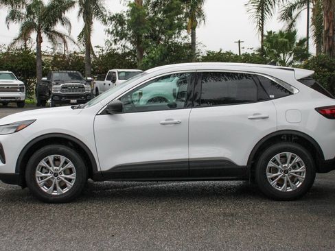 Used 2024 Ford Escape Active image 5