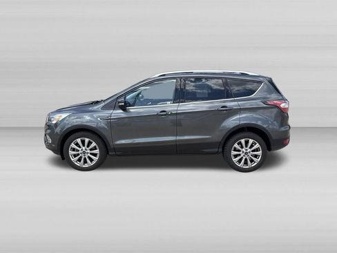 Used 2017 Ford Escape Titanium AWD/4WD image 9