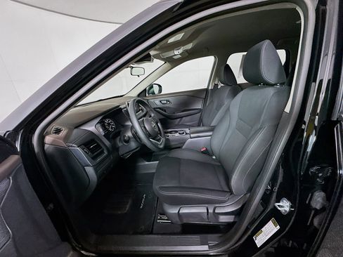 Used 2023 Nissan Rogue S AWD/4WD image 13