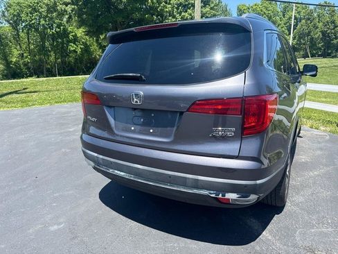 Used 2018 Honda Pilot Touring image 6