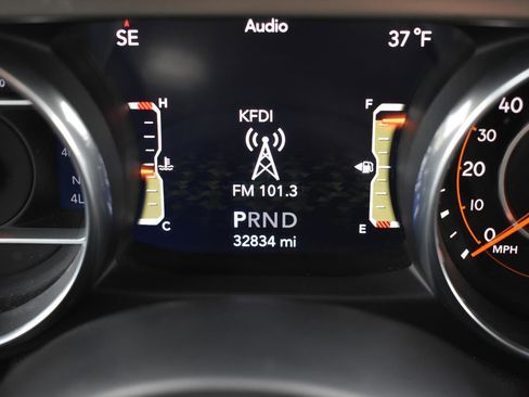 Used 2018 Jeep Wrangler Unlimited Sport S image 7