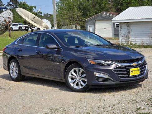 Used 2025 Chevrolet Malibu LT image 1
