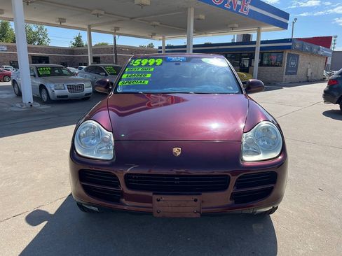 Used 2004 Porsche Cayenne AWD/4WD image 2