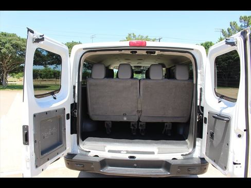 Used 2015 Nissan NV 3500 S w/ Power Basic Package RWD image 9