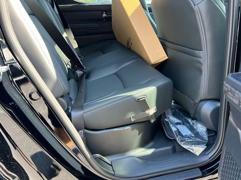 New 2025 Toyota Tacoma Limited AWD/4WD image 15