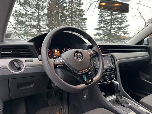 Certified 2020 Volkswagen Passat 2.0T S image 6