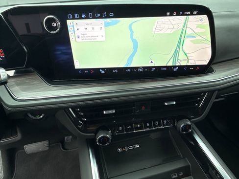 Certified 2025 Chevrolet Tahoe Z71 image 31