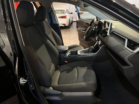 Used 2025 Toyota RAV4 LE image 36