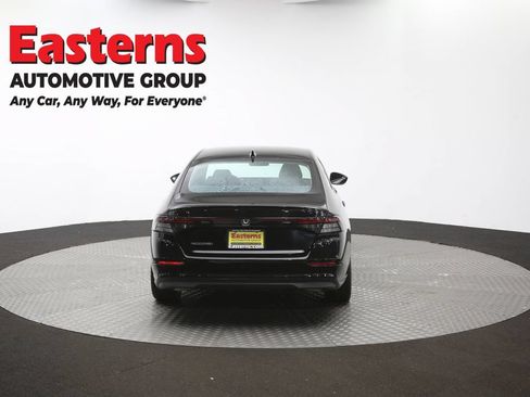 Used 2025 Honda Accord LX image 37
