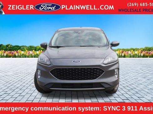 Used 2022 Ford Escape SEL image 8