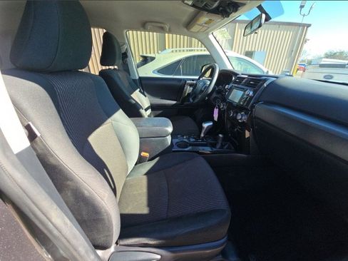 Used 2019 Toyota 4Runner TRD Off-Road image 23