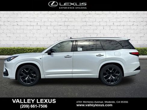 New 2026 Lexus TX 500h AWD image 7