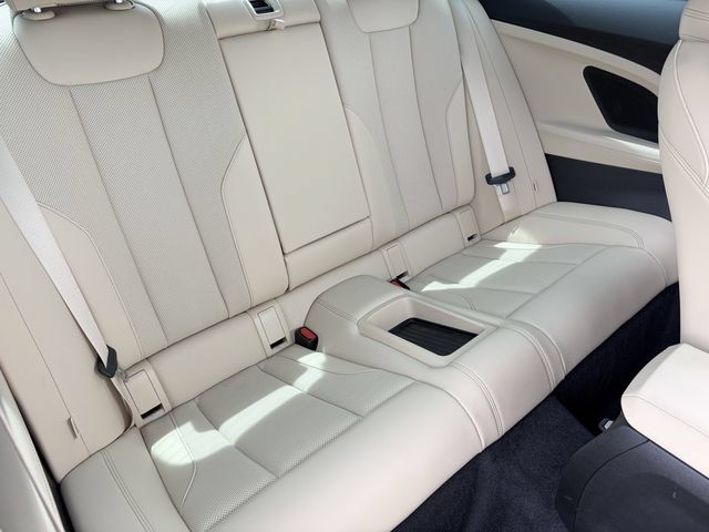 Used 2026 BMW 230i Coupe w/ Convenience Package RWD image 13