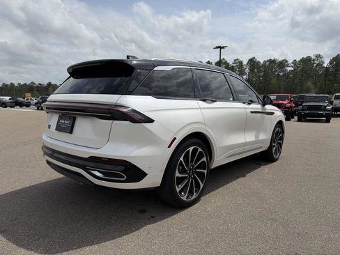 Used 2024 Lincoln Nautilus Black Label AWD/4WD image 6