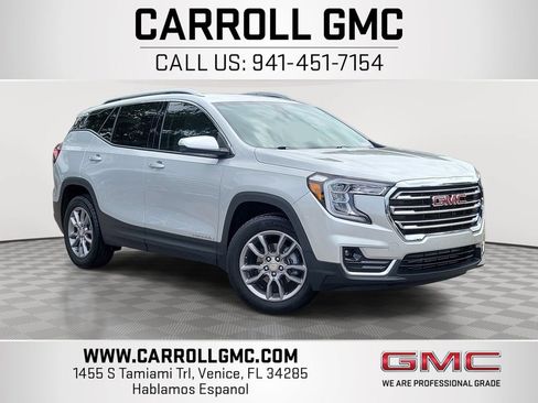 Used 2022 GMC Terrain SLT w/ LPO, Floor Liner Package FWD image 1