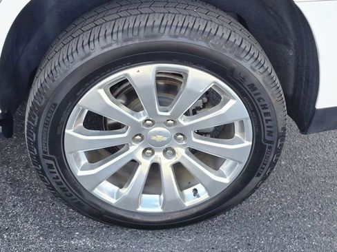 Used 2022 Chevrolet Tahoe Premier w/ Max Trailering Package image 5