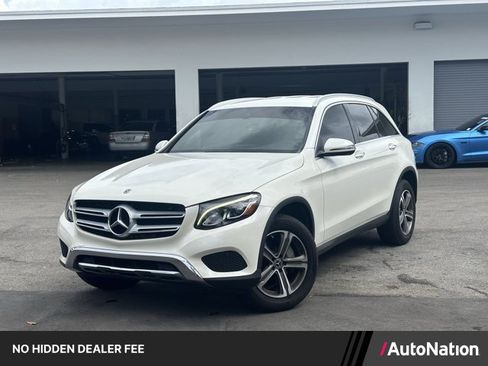 Used 2019 Mercedes-Benz GLC 300 image 1