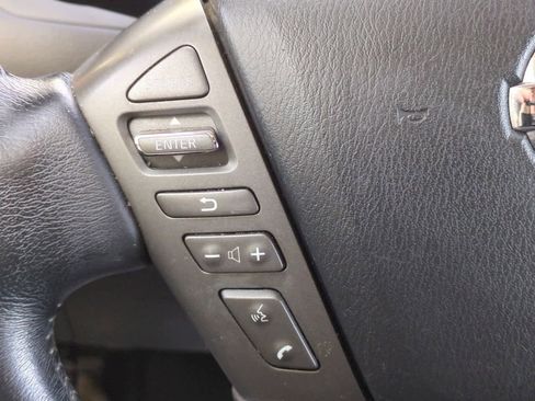 Used 2020 Nissan Armada SL w/ Premium Package image 25