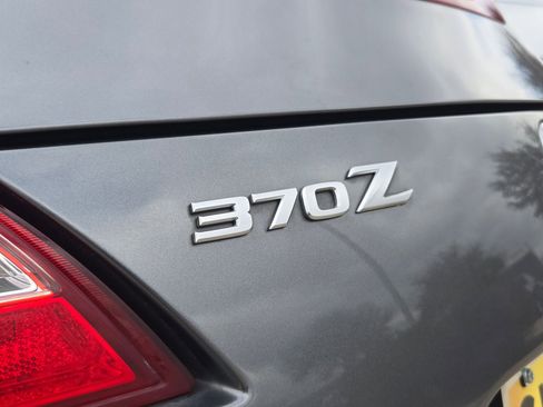 Used 2016 Nissan 370Z Coupe image 30