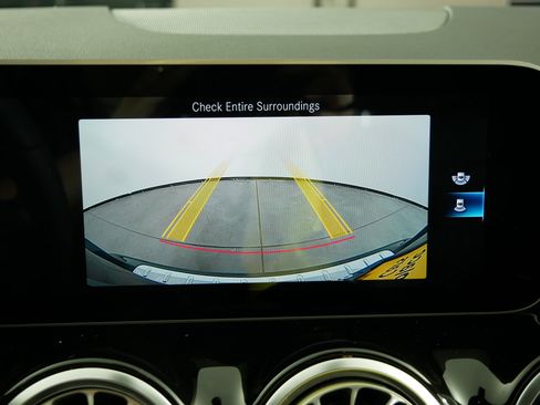 Used 2021 Mercedes-Benz GLA 250 GLA 250 image 19