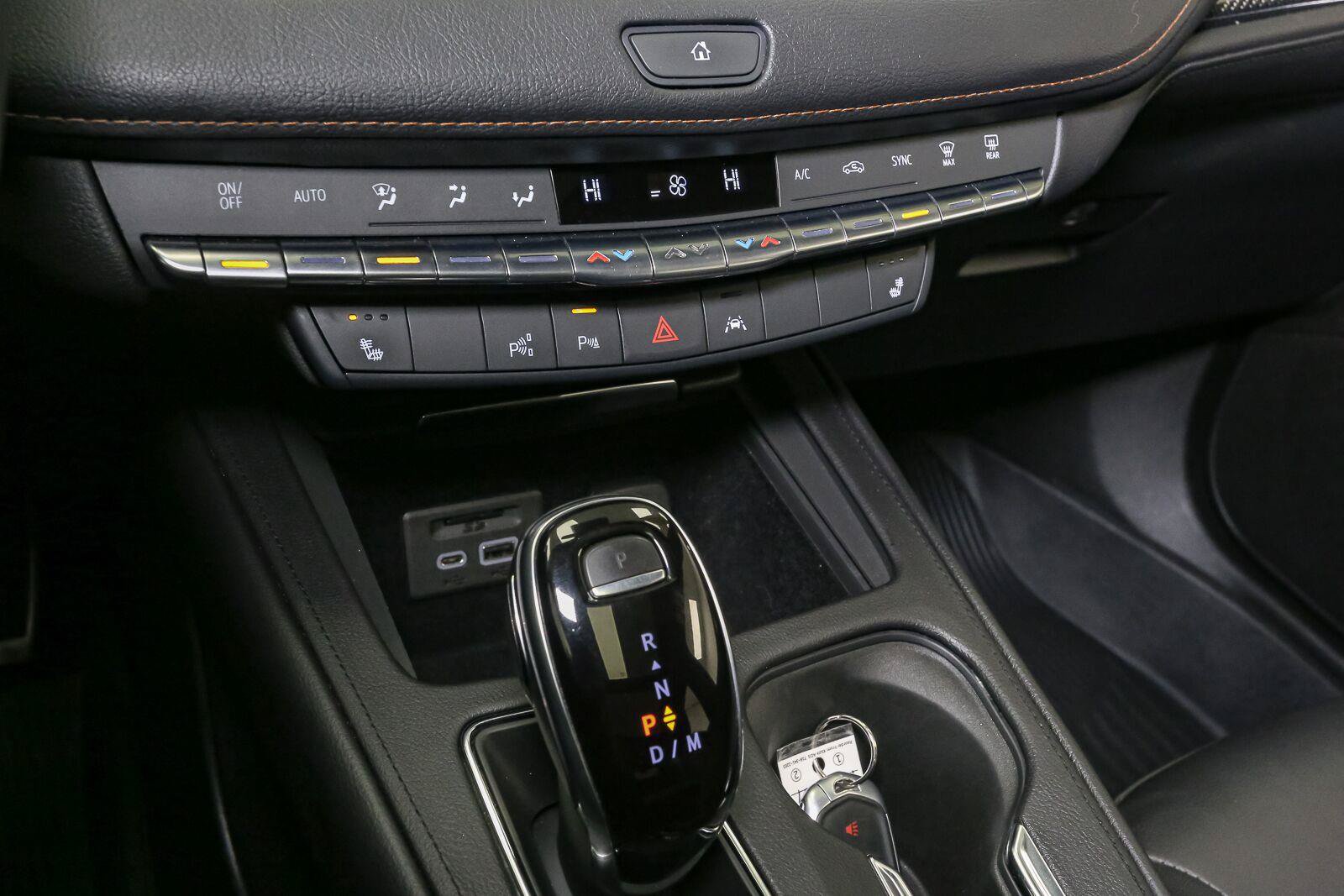 Used 2022 Cadillac XT4 Sport w/ Sun And Sound Package AWD/4WD image 35