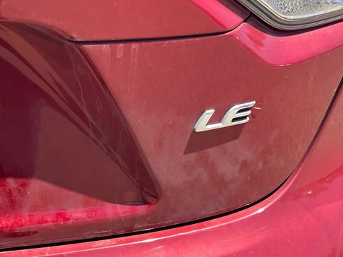 Used 2022 Toyota Corolla LE w/ LE Convenience Package FWD image 21