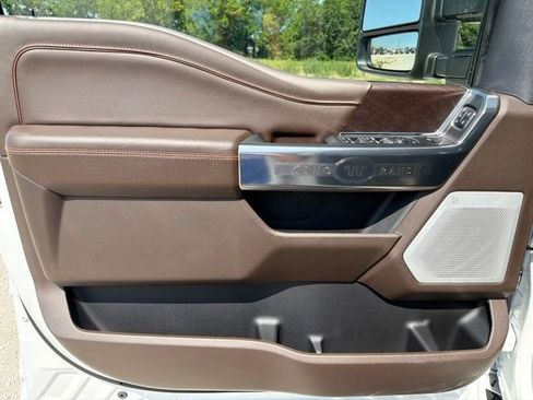 New 2026 Ford F250 King Ranch w/ Chrome Package AWD/4WD image 16