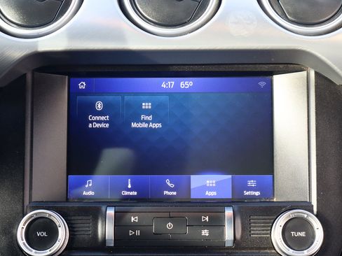 Used 2022 Ford Mustang Premium image 22