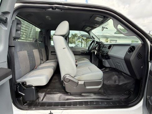 Used 2012 Ford F250 XL w/ PWR Equipment Group AWD/4WD image 18
