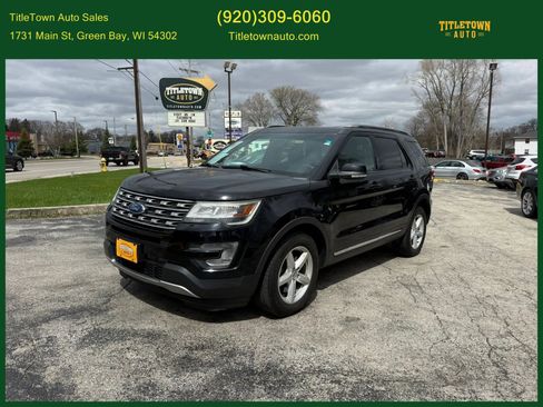 Used 2016 Ford Explorer XLT w/ Equipment Group 202A AWD/4WD image 1