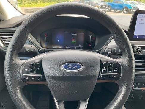 Used 2025 Ford Escape Active AWD/4WD image 6