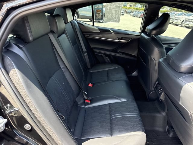 Used 2025 Toyota Camry XSE FWD image 27
