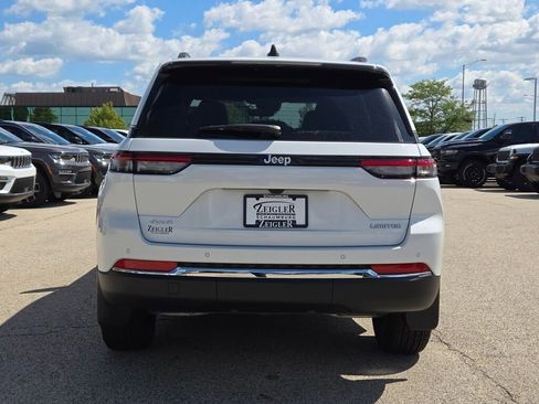 New 2025 Jeep Grand Cherokee Limited w/ MOPAR Finishing Package image 14