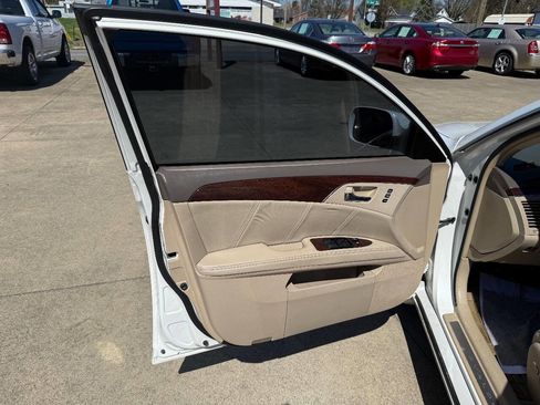 Used 2008 Toyota Avalon Limited image 10