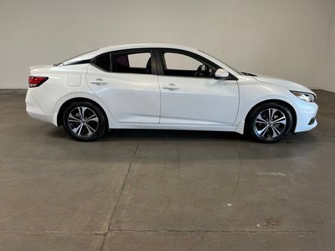 Used 2020 Nissan Sentra SV w/ Trunk Package FWD image 2