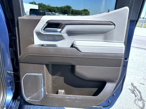 Certified 2022 Chevrolet Silverado 1500 LT AWD/4WD image 18