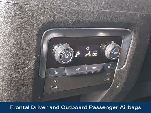 Used 2025 Chevrolet Tahoe Premier AWD/4WD image 24