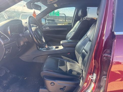 Used 2019 Jeep Grand Cherokee Limited w/ Luxury Group II image 8