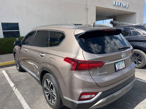 Used 2019 Hyundai Santa Fe Limited FWD image 10