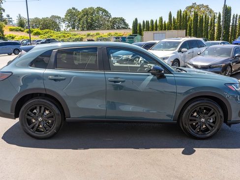 New 2027 Honda HR-V Sport image 5