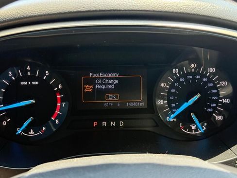 Used 2013 Ford Fusion SE FWD image 21
