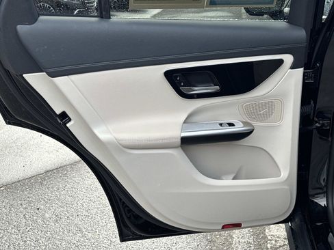 Certified 2024 Mercedes-Benz GLC 300 4MATIC image 13