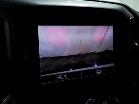 Used 2024 Chevrolet Silverado 2500 Custom w/ Custom Convenience Package image 29