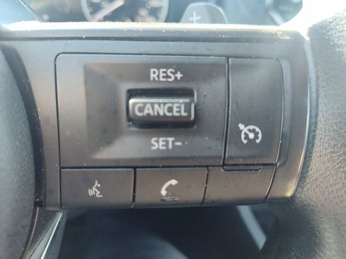 Used 2023 Nissan Rogue S image 20