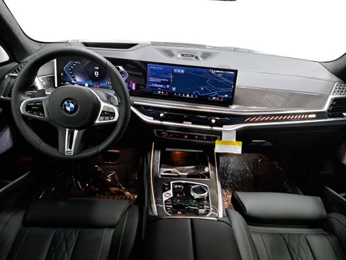 New 2026 BMW X7 M60i image 9