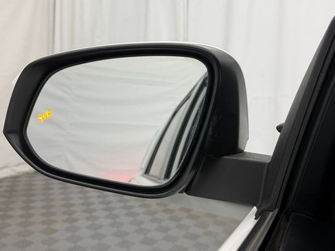 Used 2023 Toyota 4Runner SR5 Premium image 17