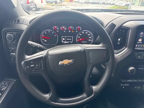 Used 2022 Chevrolet Silverado 2500 Custom w/ Custom Value Package AWD/4WD image 19