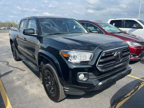 Used 2019 Toyota Tacoma SR5 image 1