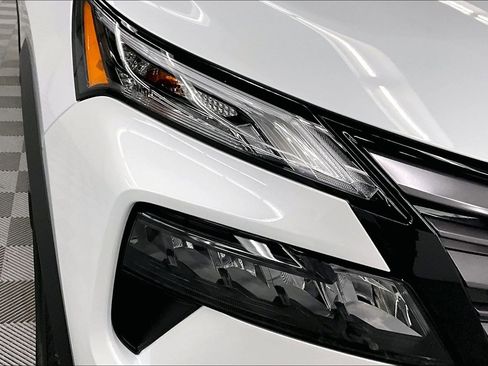 New 2026 Nissan Rogue SV AWD/4WD image 28