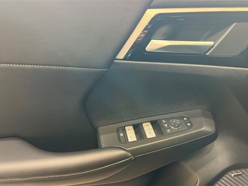 New 2026 Mitsubishi Outlander AWD image 12